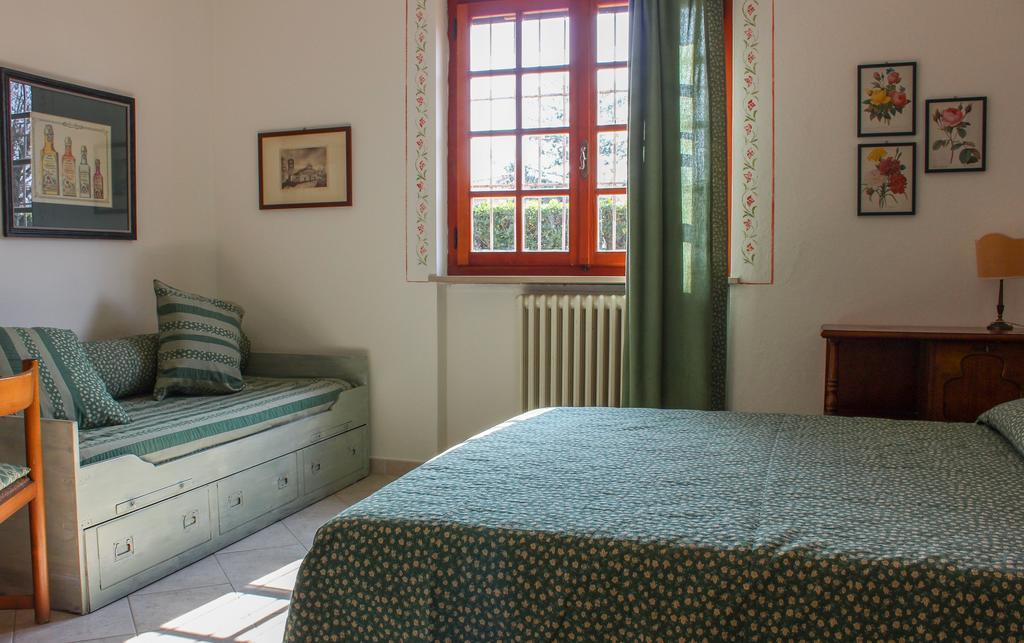Bed and Breakfast "Lilla" Calci Habitación foto